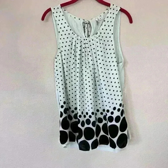 ELLE Sleeveless Blouse Sz M Pastel Mint Green Black Polka Dot Tie Back Tank Top - Picture 2 of 9